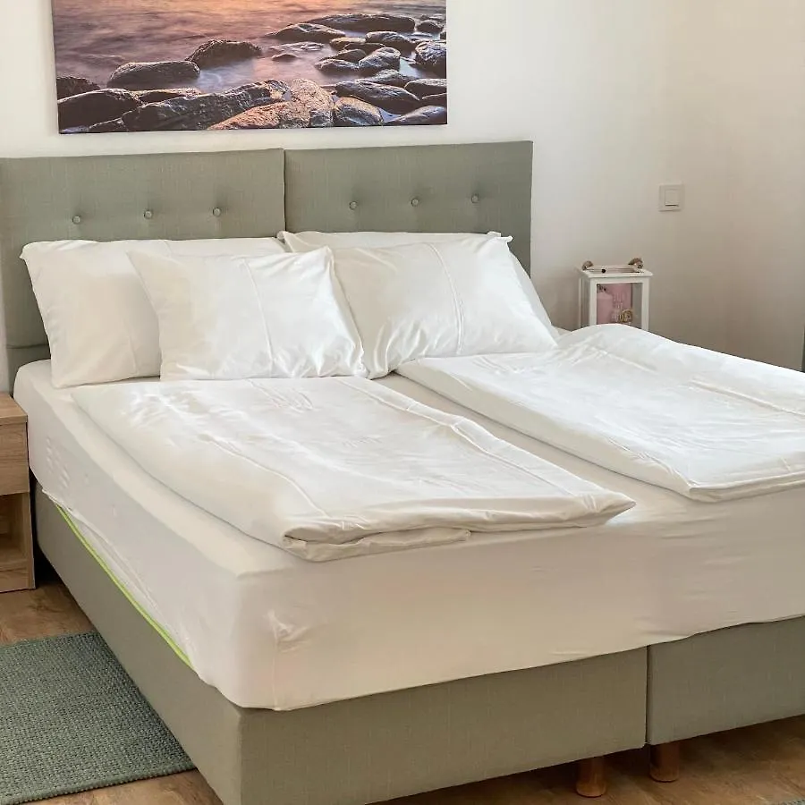 Apartment Komljenovic Pola