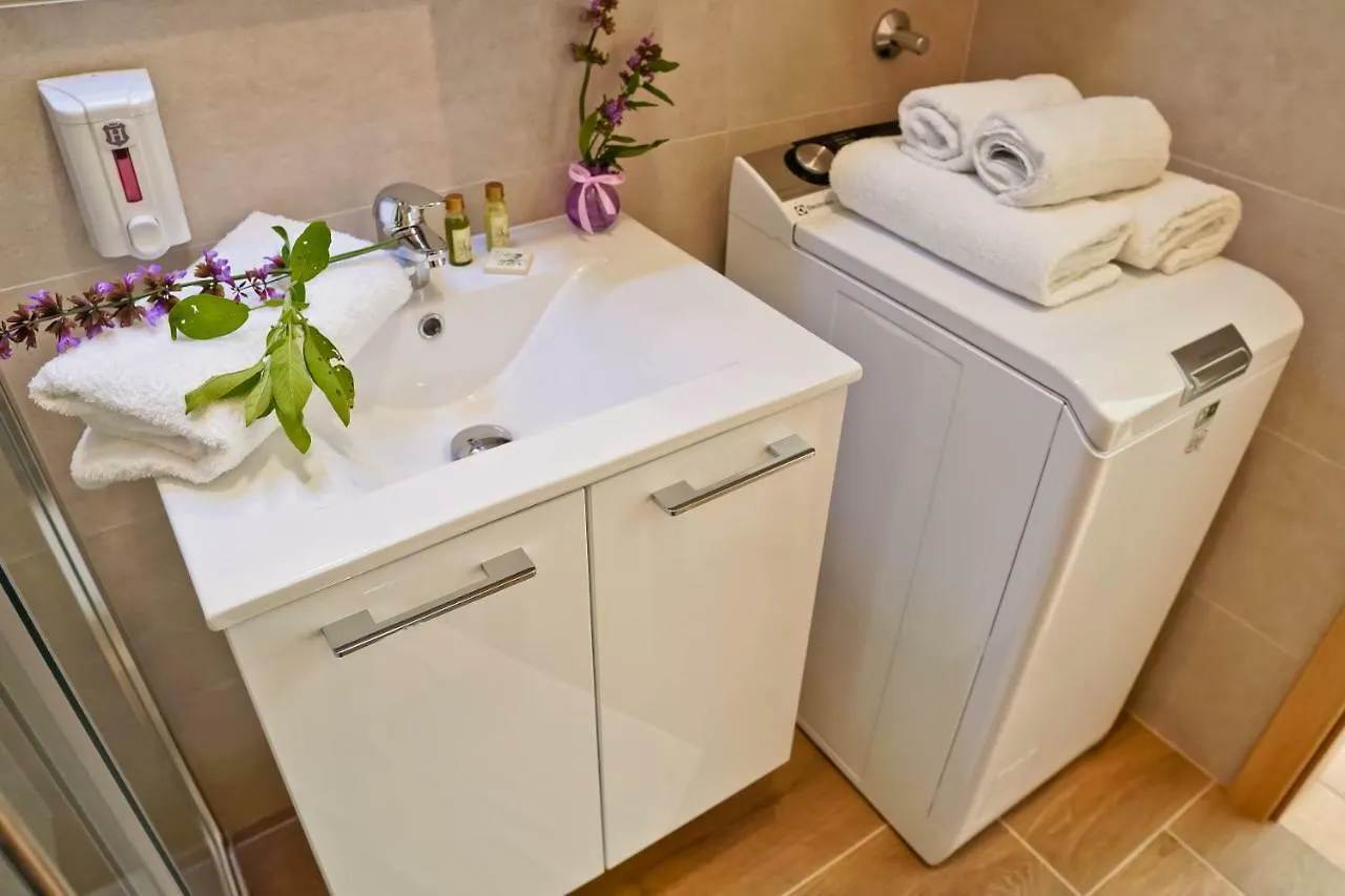 Apartment Komljenovic Pula Croatia